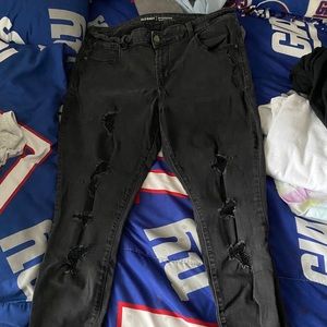 Distressed Skinny Jeans